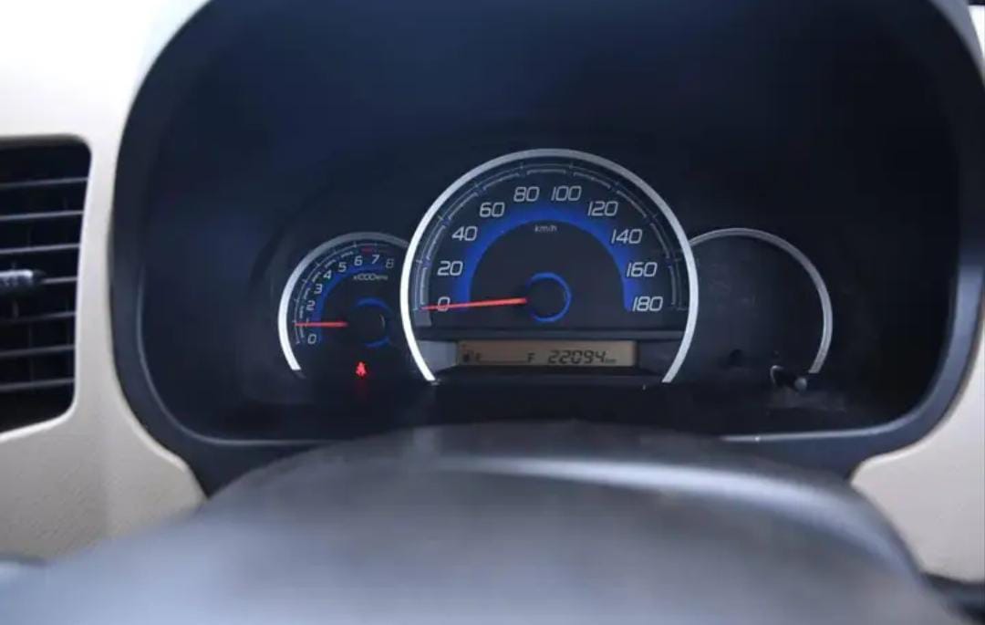 Maruti Suzuki Wagon R 1.0(2014-2019) Vxi